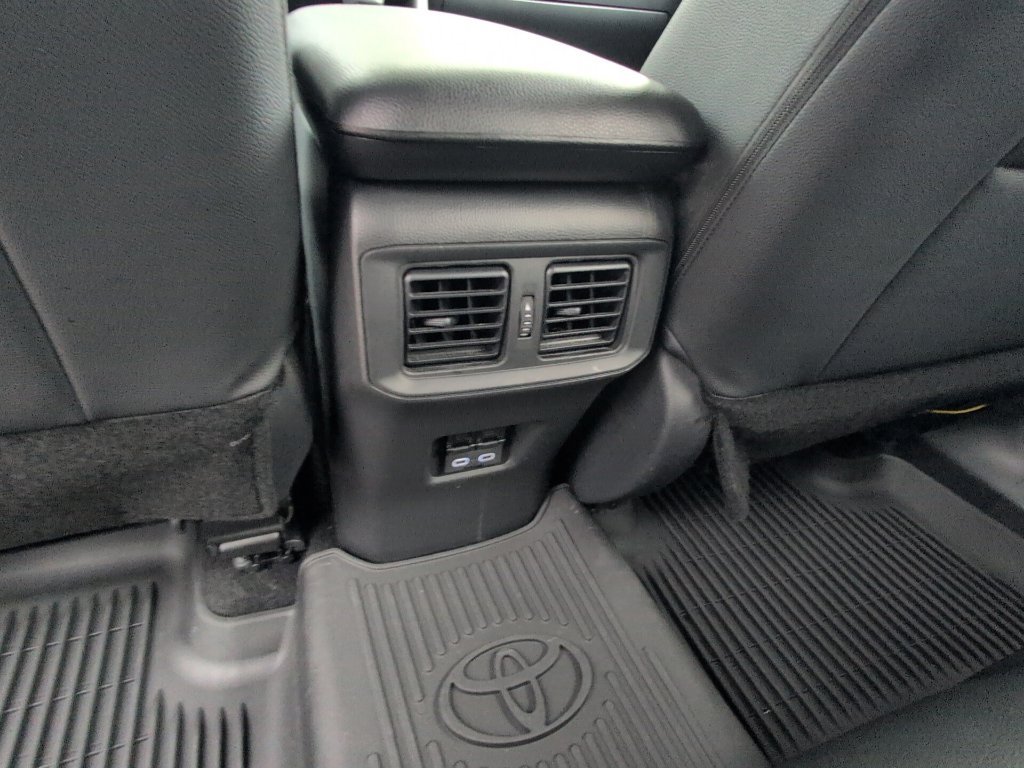 Used 2025 Toyota RAV4 XLE w/ Convenience Package AWD/4WD image 16