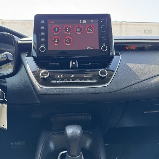 Used 2020 Toyota Corolla LE image 20