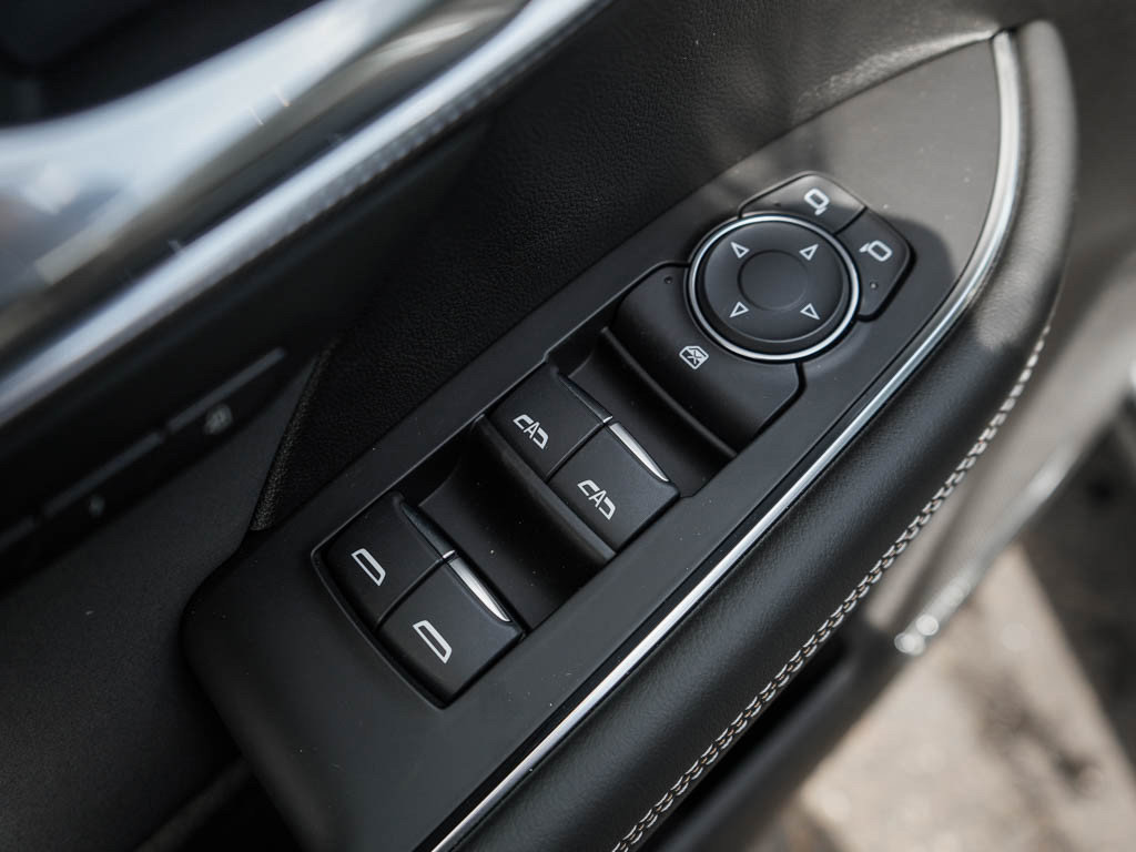 New 2026 Buick Envision Sport Touring AWD/4WD image 17