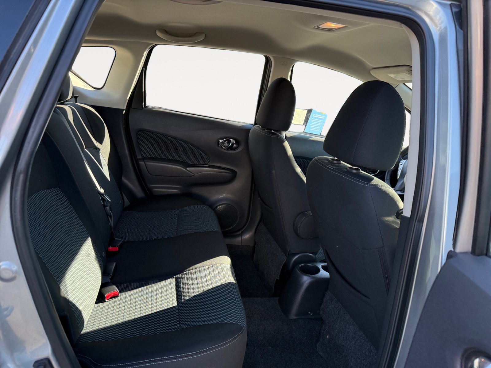 Used 2014 Nissan Versa Note SV FWD image 18