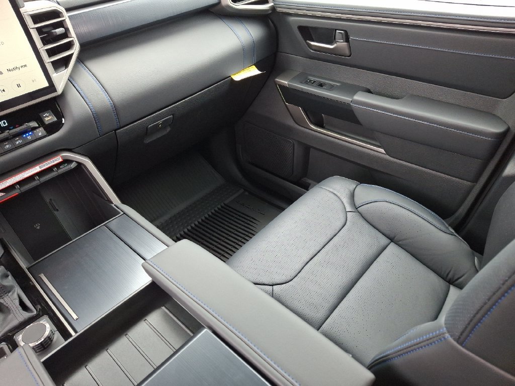 New 2026 Toyota Tundra Platinum AWD/4WD image 11
