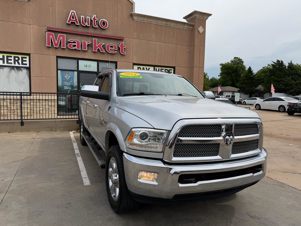 Used 2014 RAM 2500 Limited AWD/4WD image 3