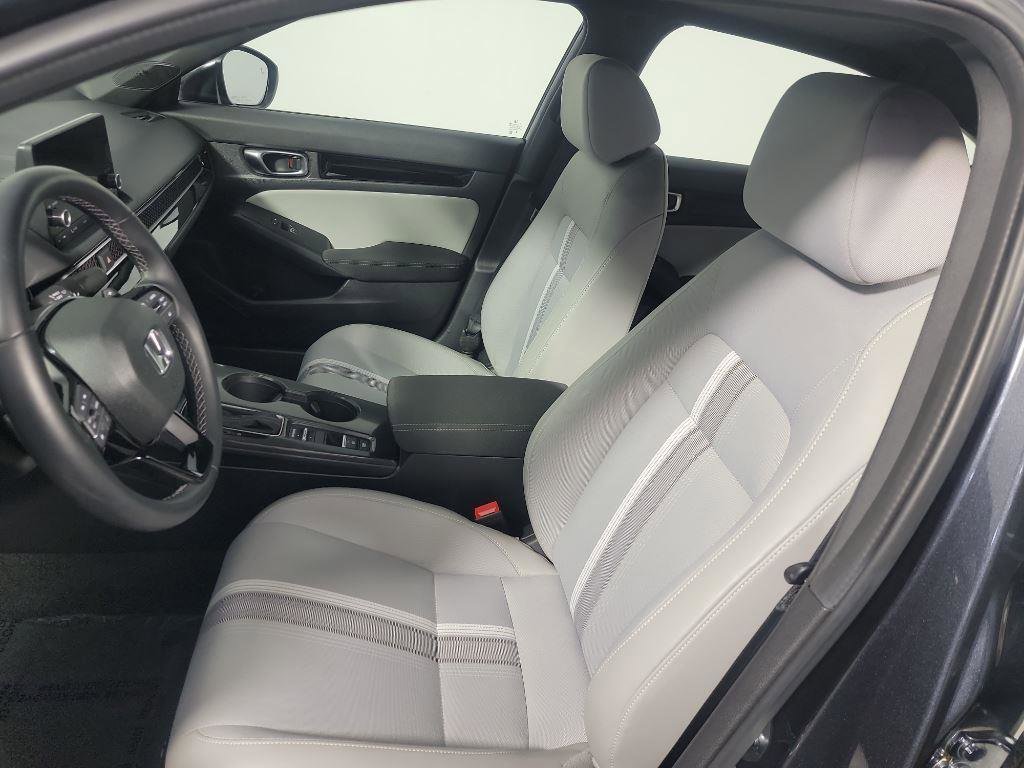 Certified 2025 Honda Civic Sport image 17