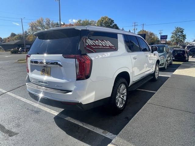 Used 2023 GMC Yukon XL SLT image 7