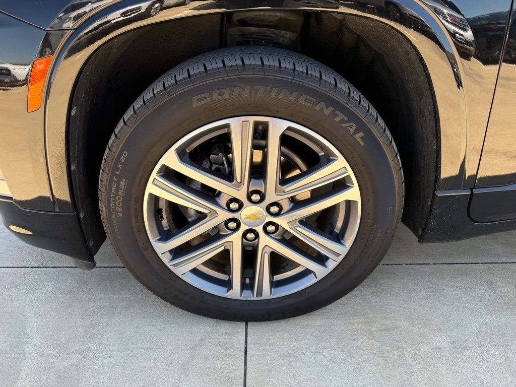 Used 2024 Chevrolet Traverse High Country AWD/4WD image 36