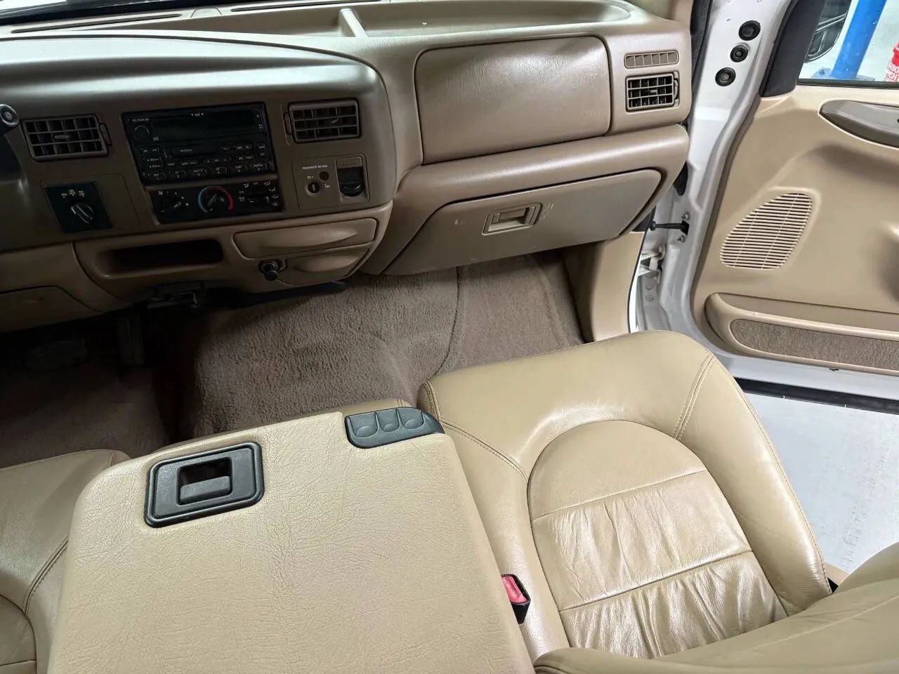 Used 2000 Ford F250 4x4 SuperCab Super Duty image 22
