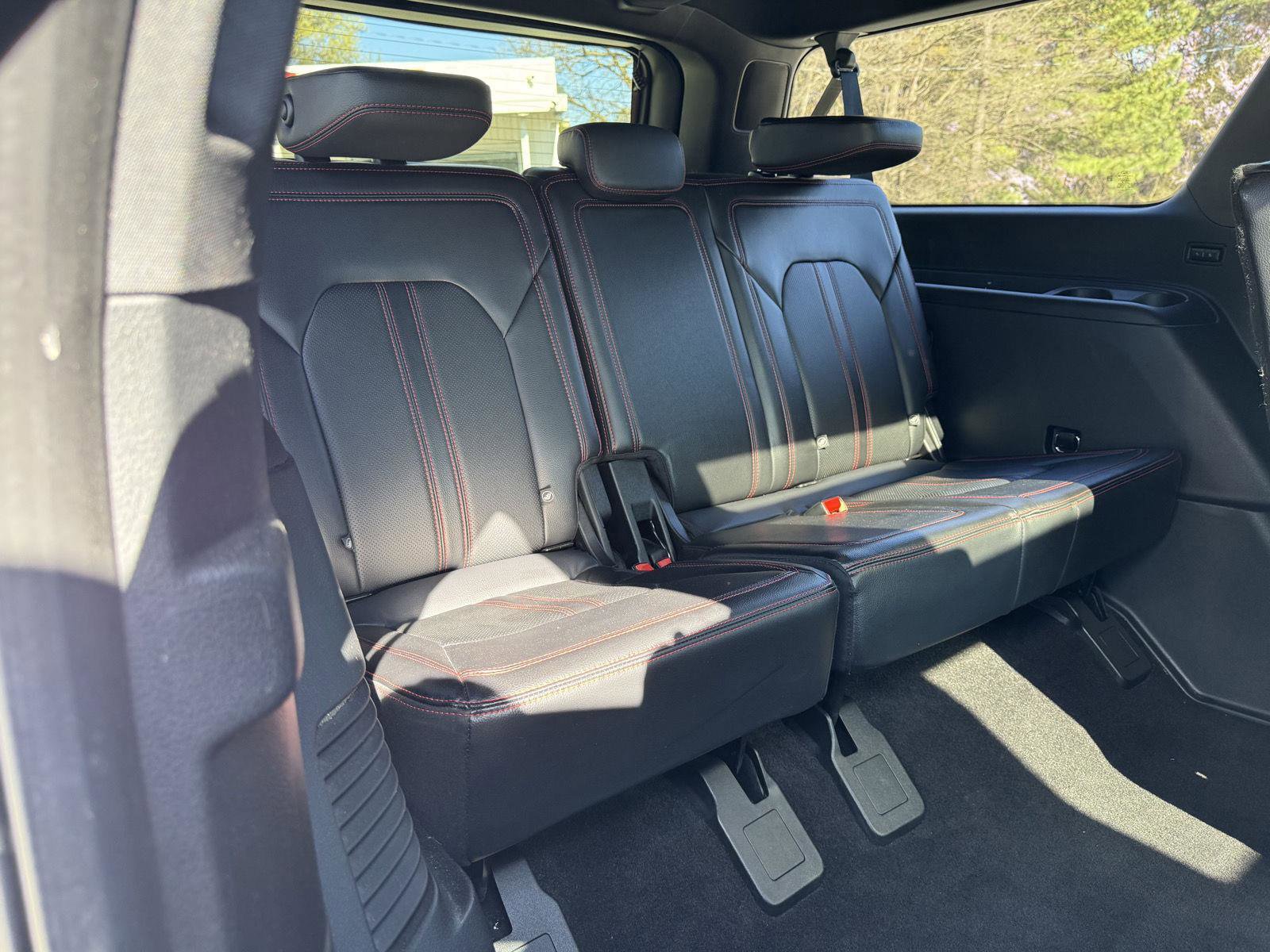 Used 2021 Ford Expedition Max Limited image 17