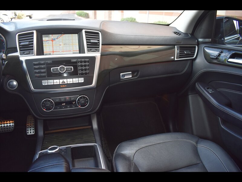 Used 2015 Mercedes-Benz ML 400 4MATIC image 31