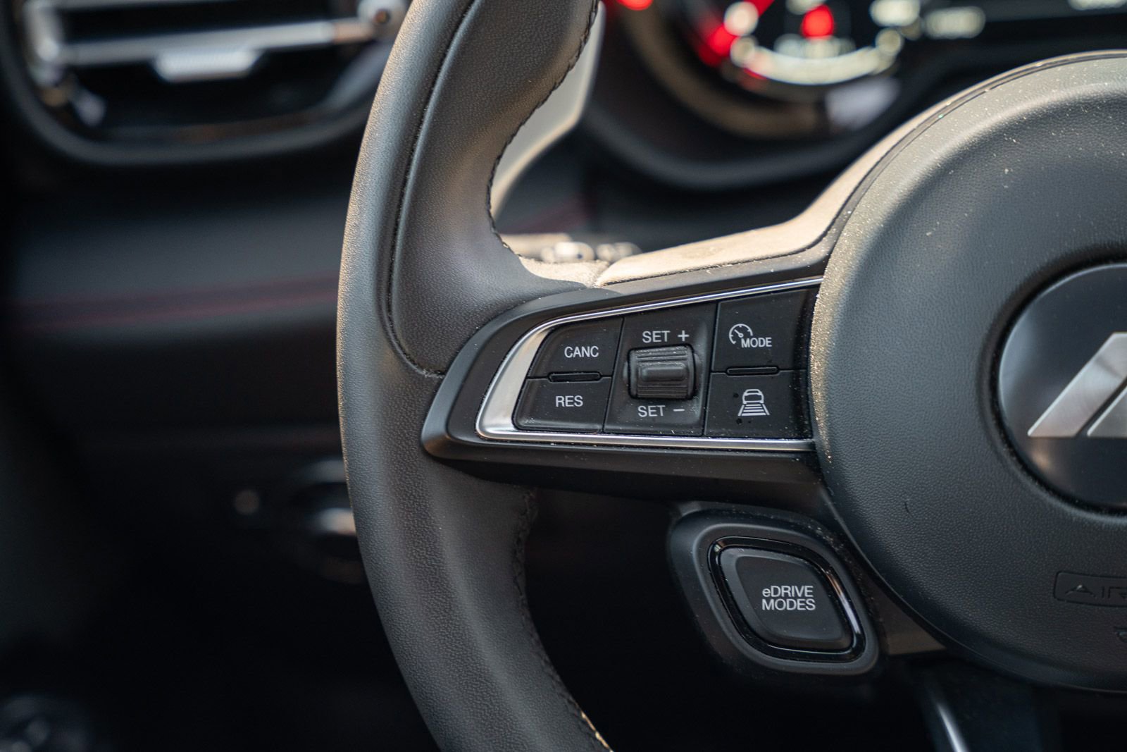 Used 2024 Dodge Hornet R/T image 38