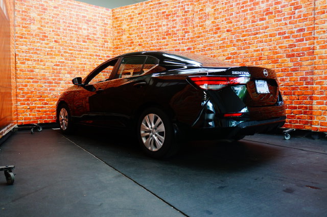 Certified 2025 Nissan Sentra S FWD image 8