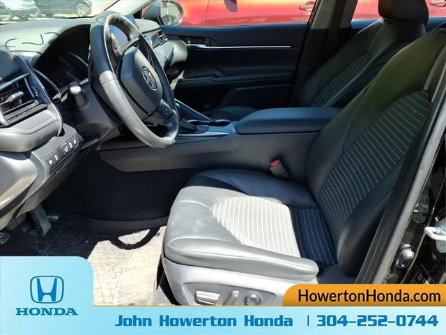 Used 2024 Toyota Camry SE FWD image 5