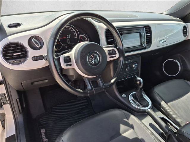 Used 2013 Volkswagen Beetle 2.5 FWD image 10
