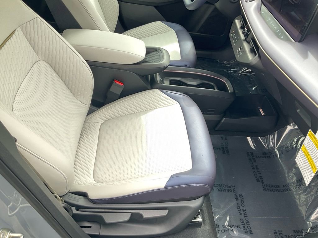 New 2026 Nissan Leaf Platinum+ image 26