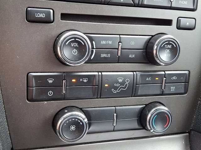 Used 2014 Ford Mustang Convertible RWD image 26