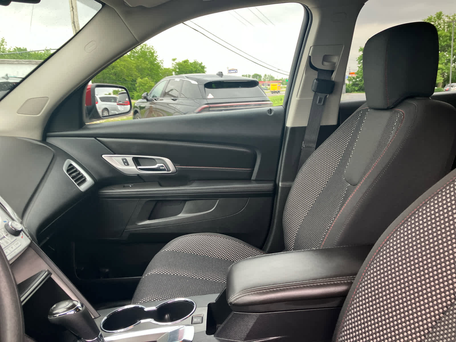 Used 2016 GMC Terrain SLE FWD image 10