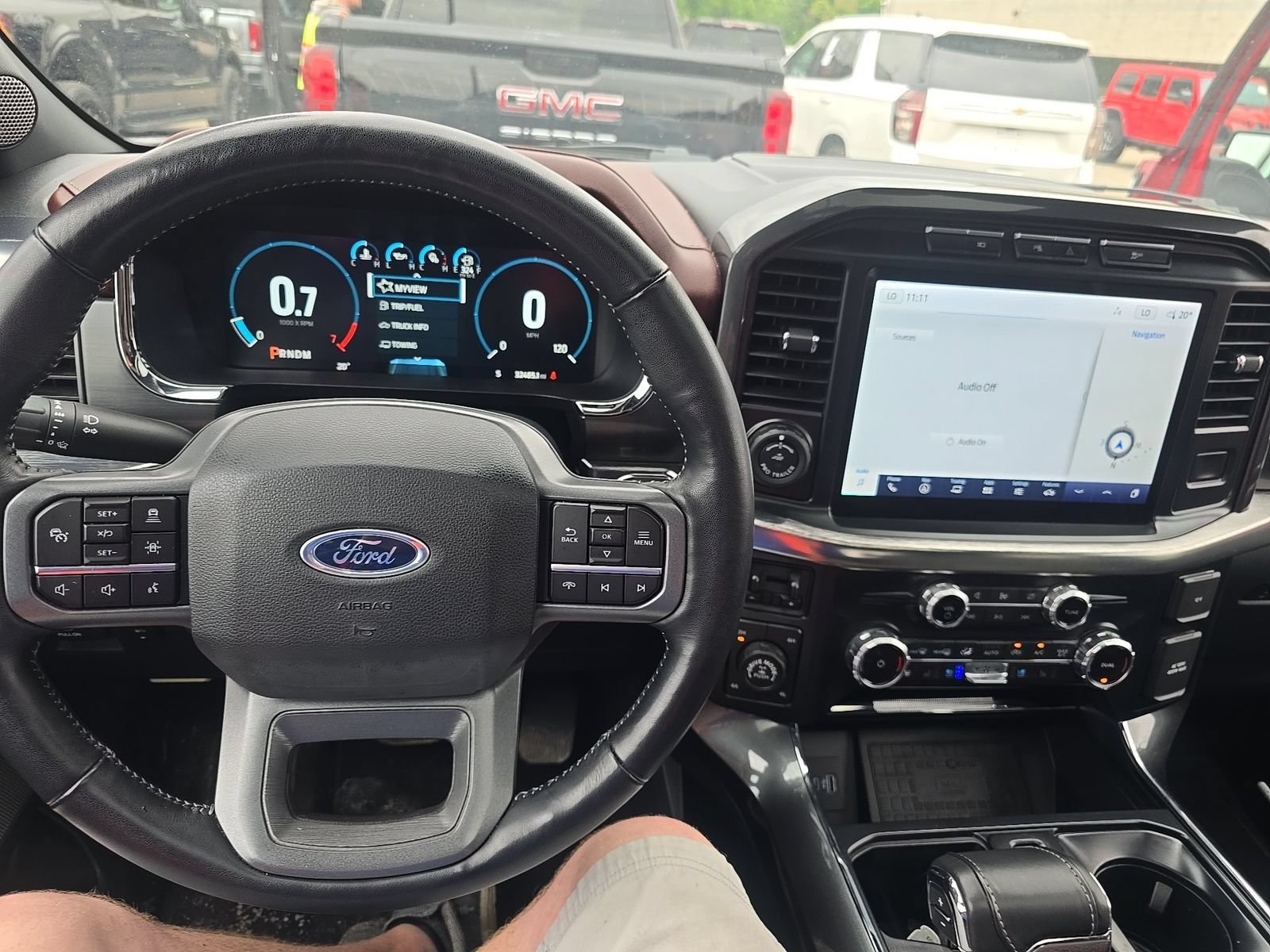 Used 2022 Ford F150 Lariat w/ Equipment Group 502A High AWD/4WD image 8