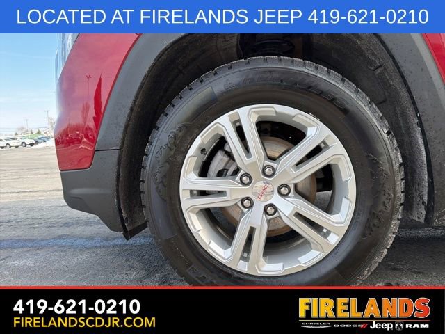 Used 2024 GMC Terrain SLE w/ LPO, Floor Liner Package image 10