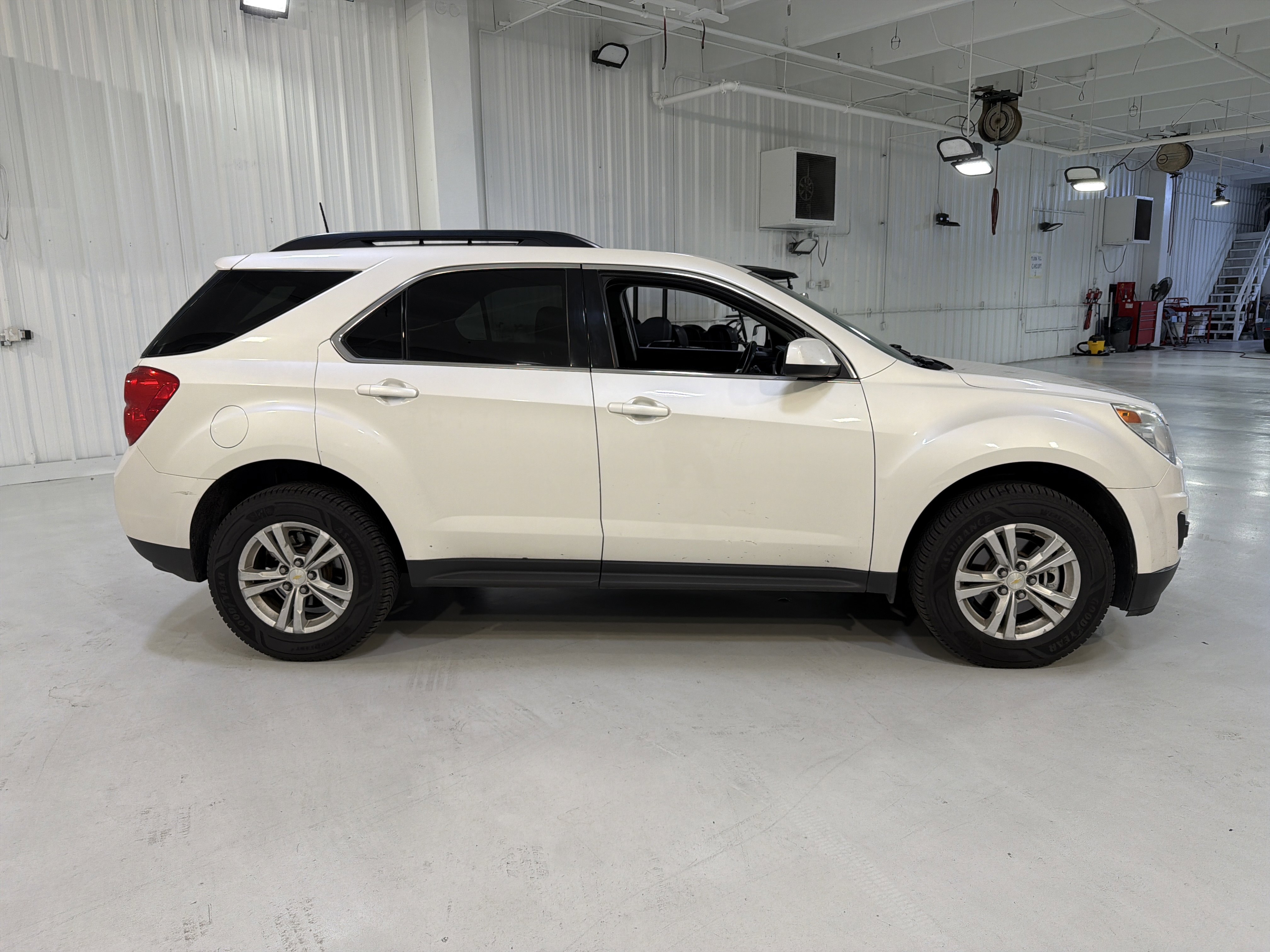 Used 2014 Chevrolet Equinox LT image 6
