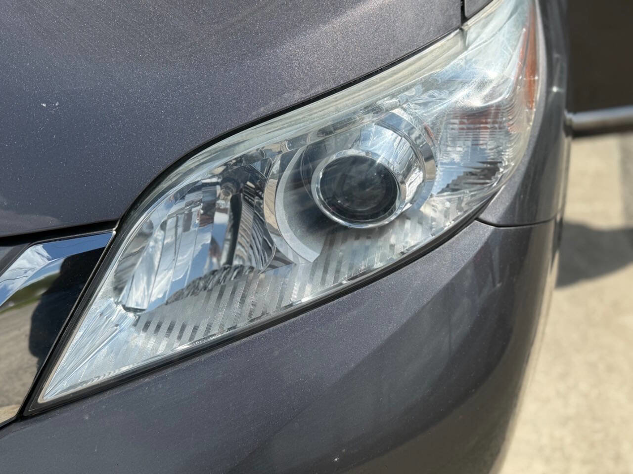 Used 2017 Toyota Sienna XLE Premium w/ Protection Package AWD/4WD image 8