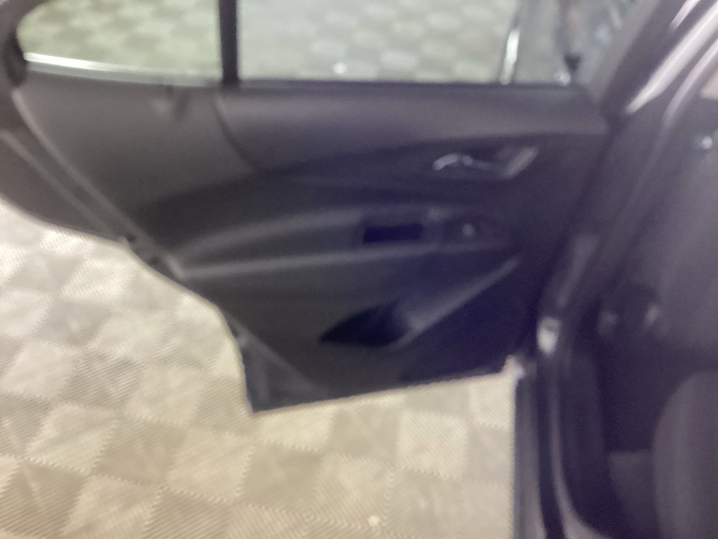 Used 2021 Chevrolet Equinox LT w/ LPO, Cargo Package image 13