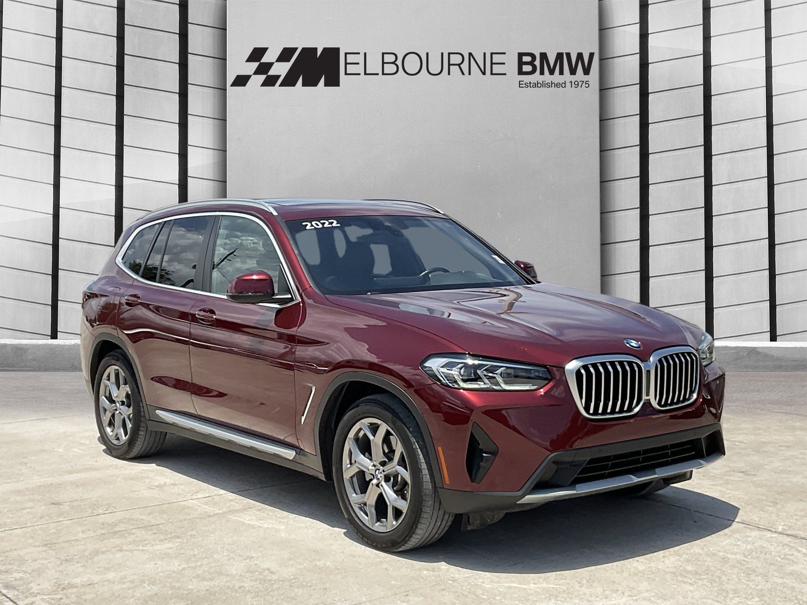 Used 2022 BMW X3 sDrive30i w/ Premium Package 2
