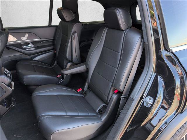 New 2025 Mercedes-Benz GLS 450 4MATIC image 16