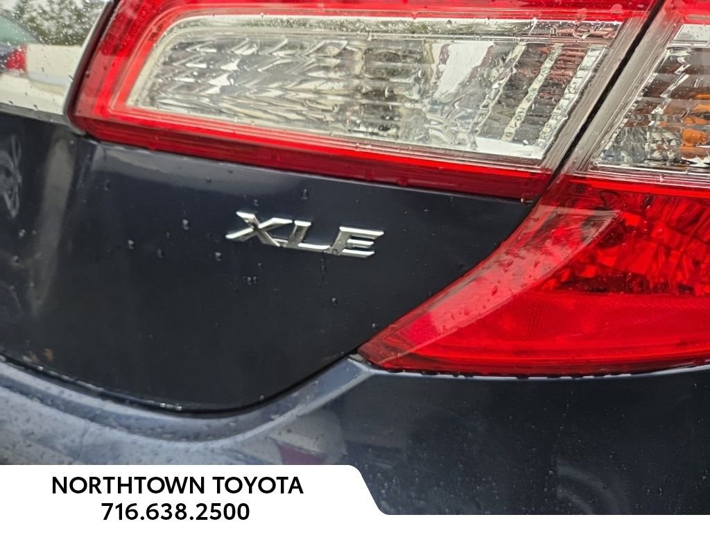 Used 2014 Toyota Camry XLE image 7