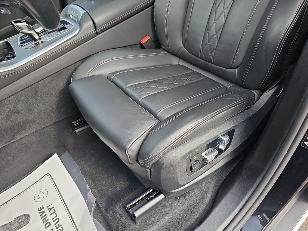 Used 2022 BMW X5 xDrive40i w/ Premium Package image 34