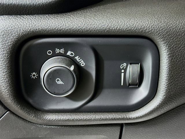 Used 2025 RAM 1500 Tradesman AWD/4WD image 10