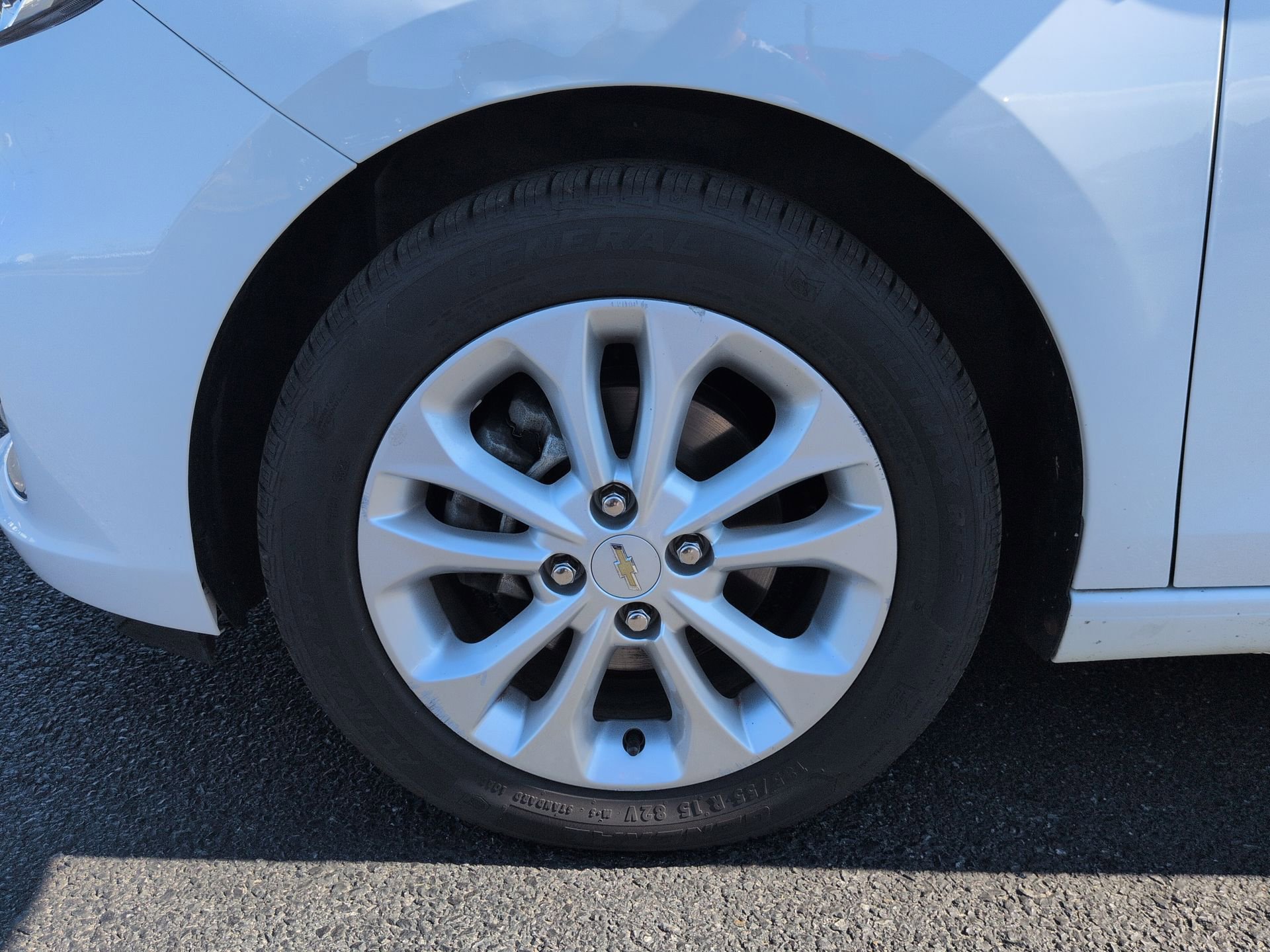 Certified 2019 Chevrolet Spark LT image 31