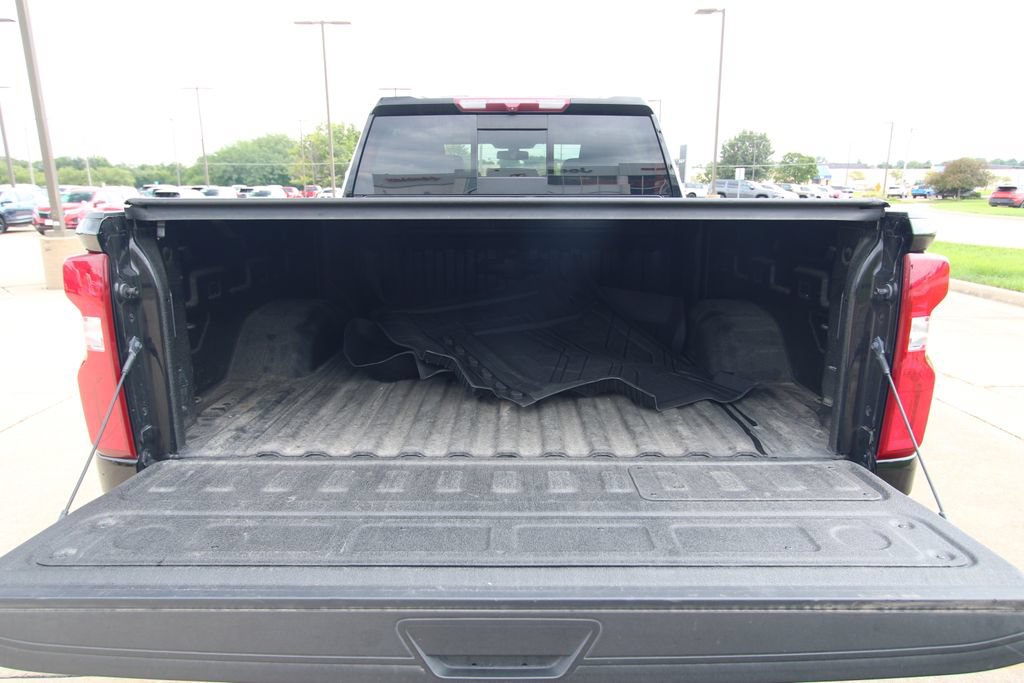 Used 2023 Chevrolet Silverado 2500 LTZ w/ LTZ Plus Package AWD/4WD image 15