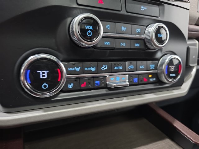 Used 2022 Ford Expedition Limited AWD/4WD image 23