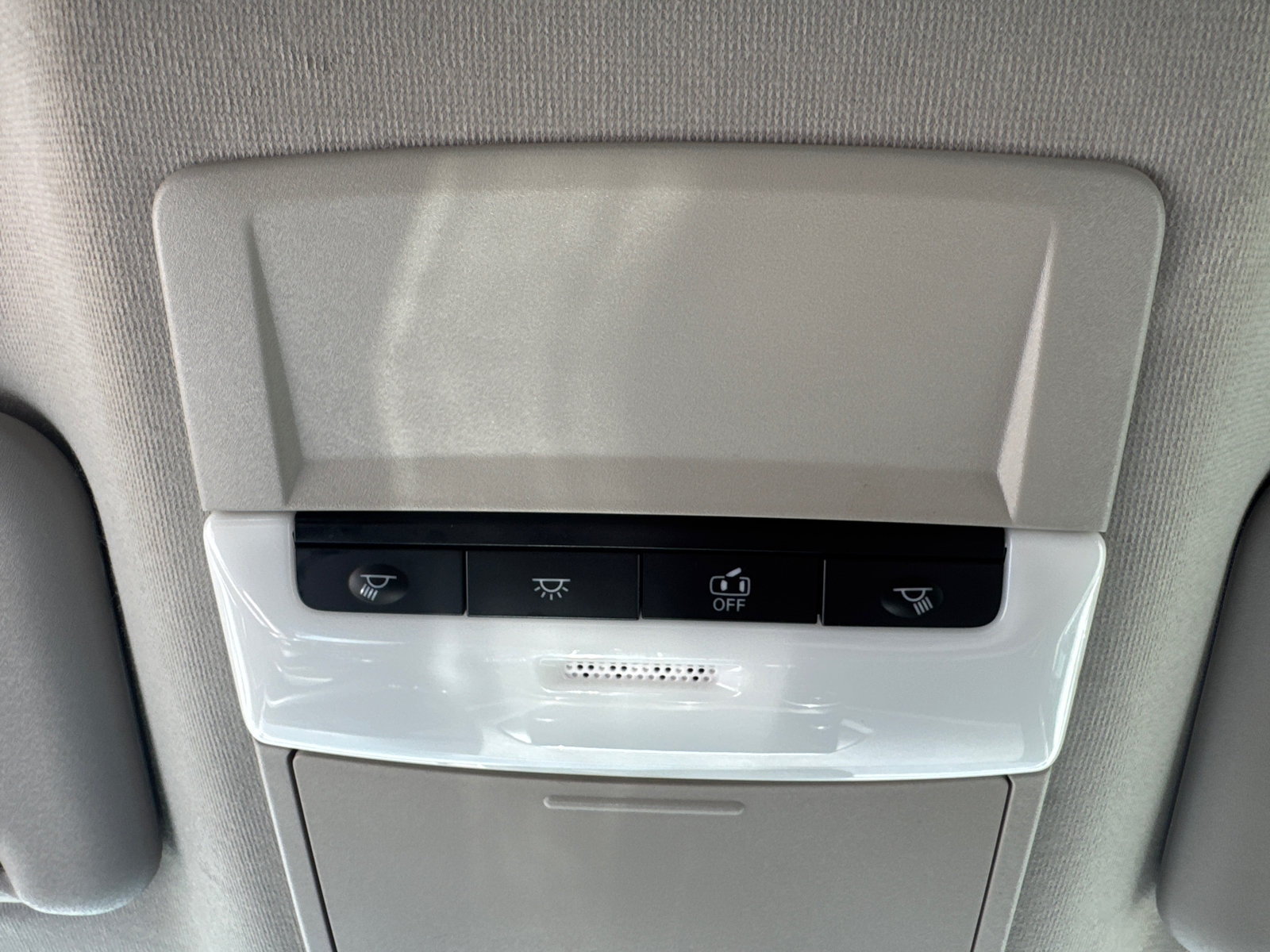 Used 2024 Nissan Sentra SV FWD image 10