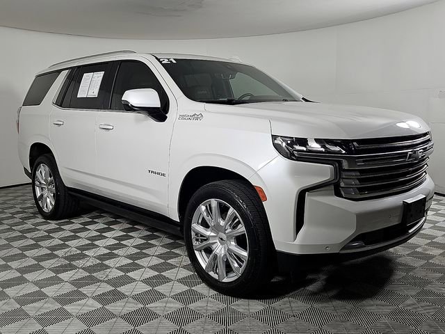 Used 2021 Chevrolet Tahoe High Country w/ Premium Package AWD/4WD image 3