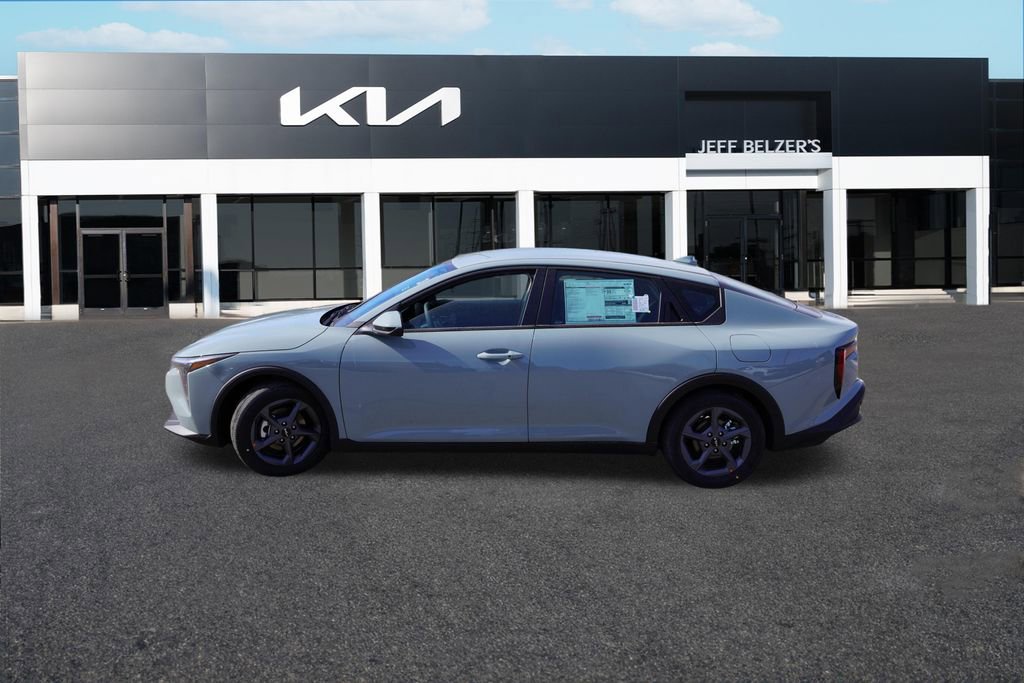 New 2026 Kia K4 LXS image 6
