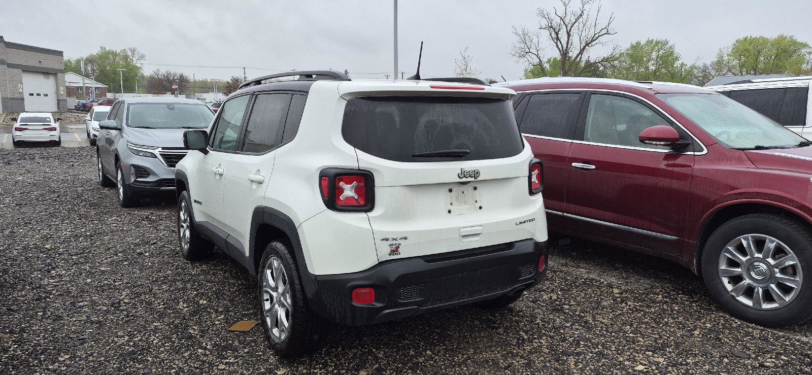 Used 2022 Jeep Renegade Limited AWD/4WD image 4