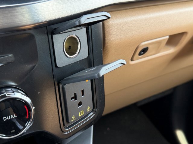 New 2025 Ford F250 Lariat w/ Lariat Ultimate Package image 27