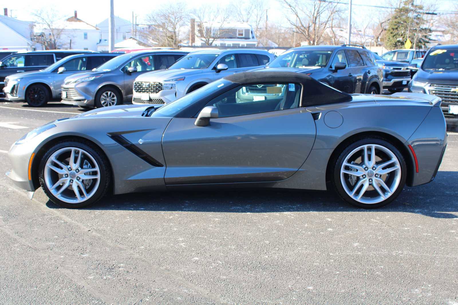Used 2015 Chevrolet Corvette Stingray w/ 2LT Preferred Equipment Group image 4