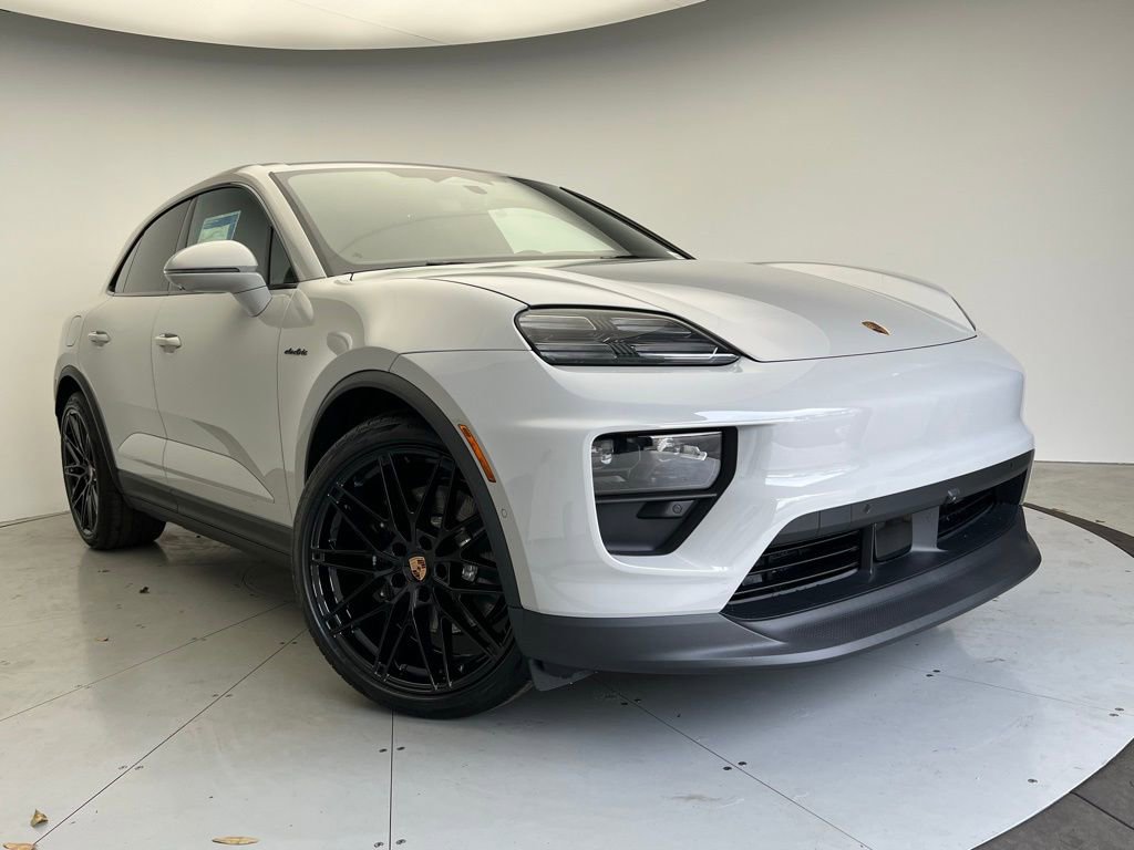 New 2026 Porsche Macan 4S Electric image 24