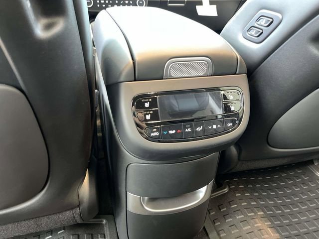 New 2026 Hyundai Ioniq 9 Calligraphy image 16