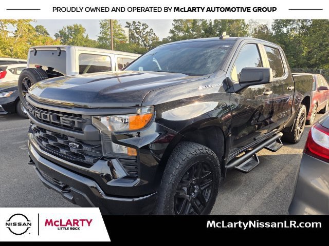 Used 2023 Chevrolet Silverado 1500 Custom RWD image 1