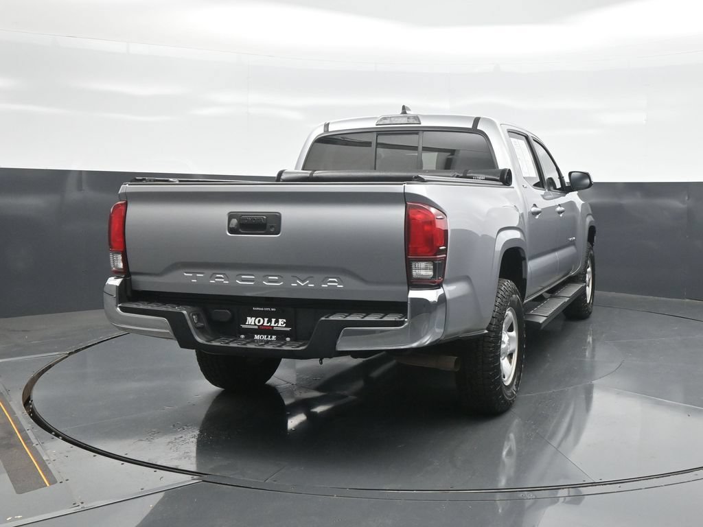 Used 2020 Toyota Tacoma SR5 RWD image 6