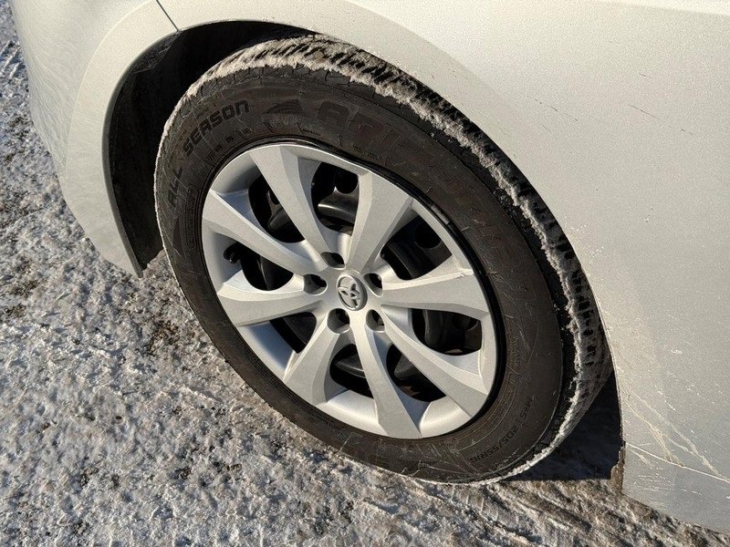 Used 2024 Toyota Corolla LE image 10