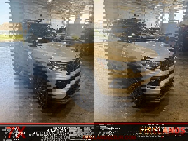 New 2025 Jeep Compass Limited w/ Sun and Sound Group