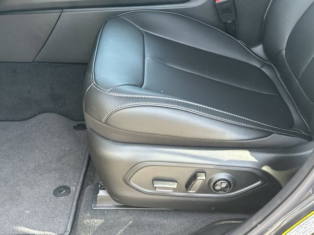 New 2026 Jeep Grand Cherokee L Limited RWD image 10