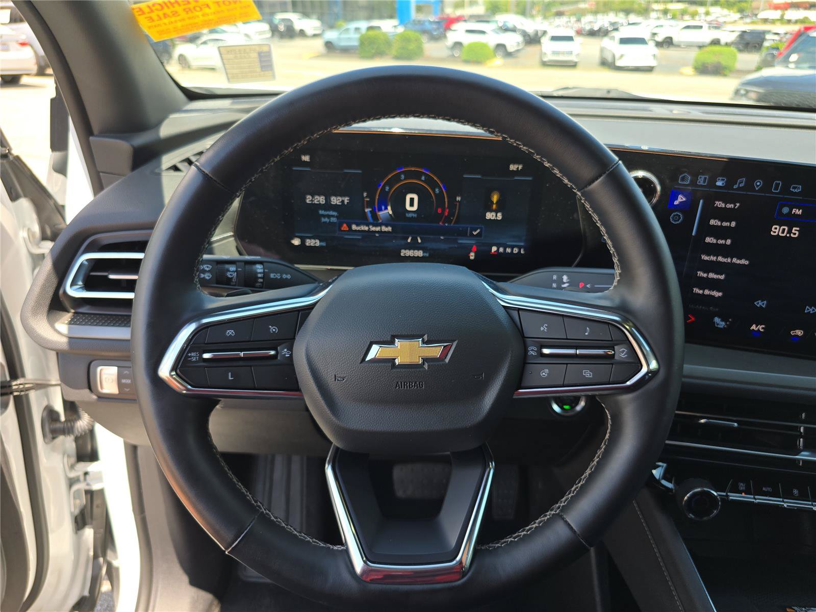 Used 2025 Chevrolet Traverse LT FWD image 30