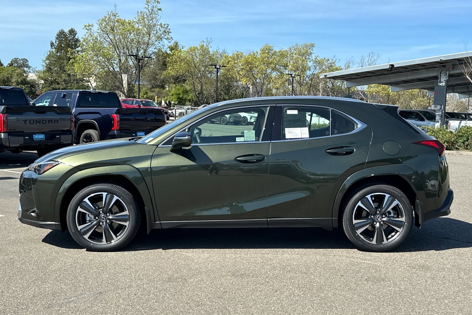 New 2026 Lexus UX 300h FWD image 7