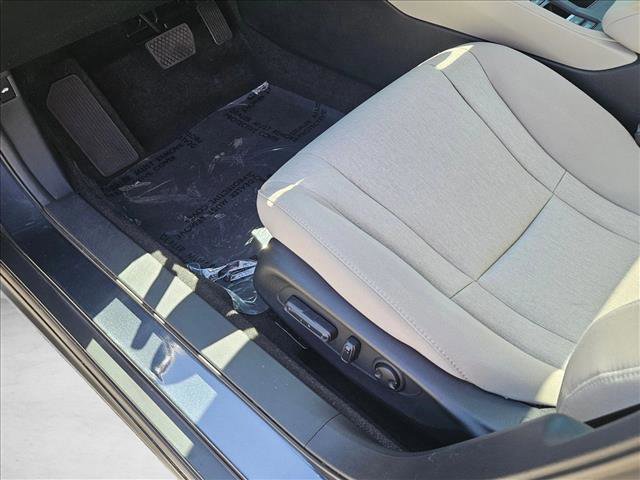 Used 2024 Honda Accord EX image 16