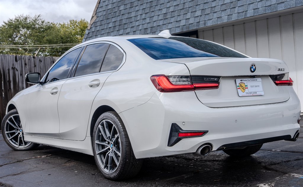 Used 2020 BMW 330i Sedan image 3
