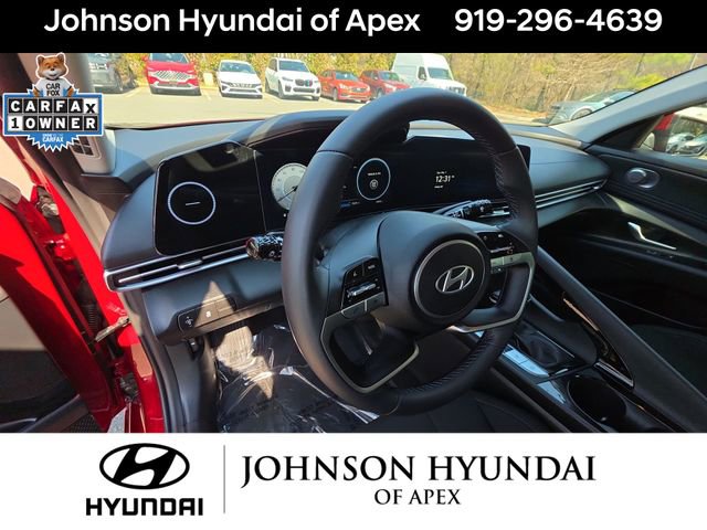 Certified 2024 Hyundai Elantra SEL w/ Convenience Package image 26